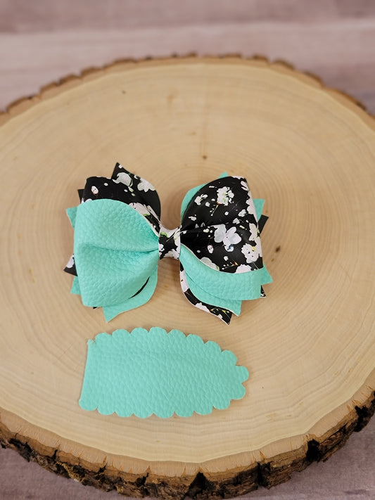 Teal Twisty bow and Snap Clip set